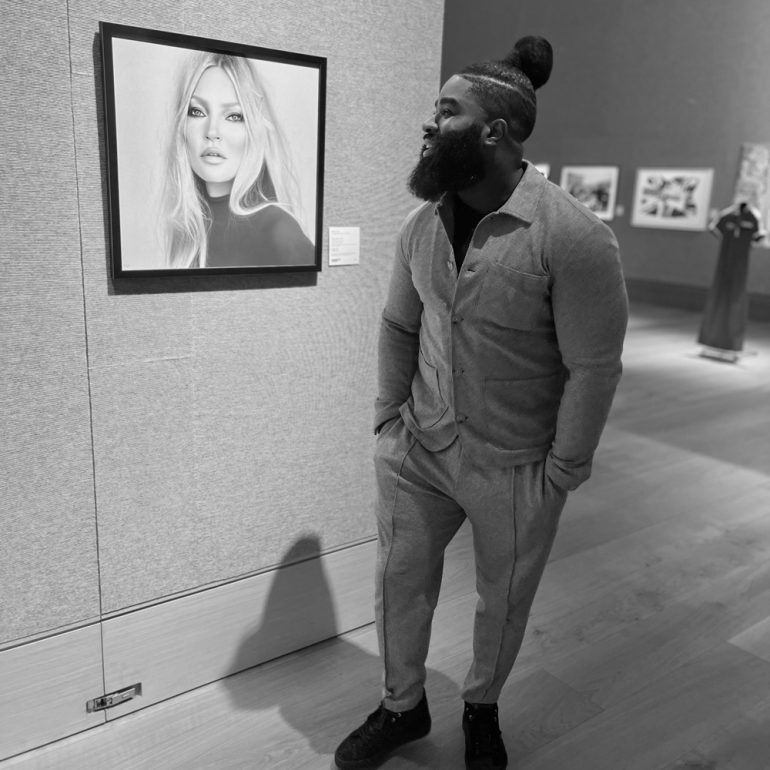 Kate Moss portrait Bonhams Action 1